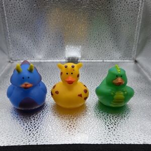 Duckies Set of 3 Dinosaur Rubber  #1 NWOT